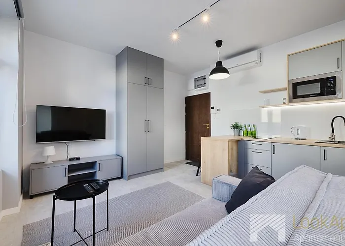 Polonia Ii By Lookap Klimatyzacja * לודז'